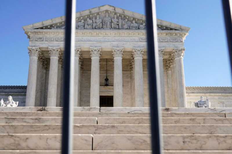 Верховный суд США допустил запрет на службу трансгендерных людей в армии