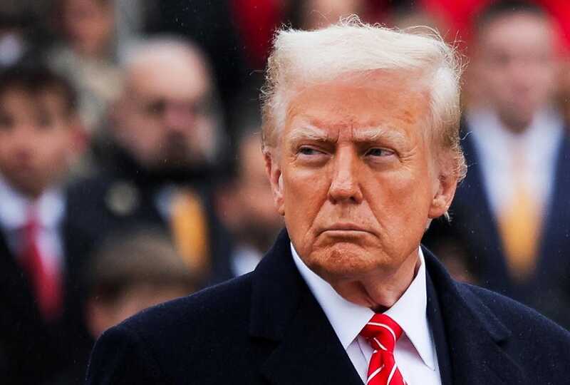 Дональд Трамп анонсировал снижение санкций против Сирии на фоне переговоров с Аш-Шараа